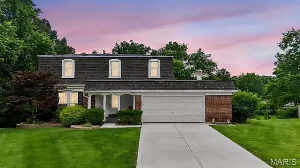 2 Southgate Court, St Charles, MO 63304