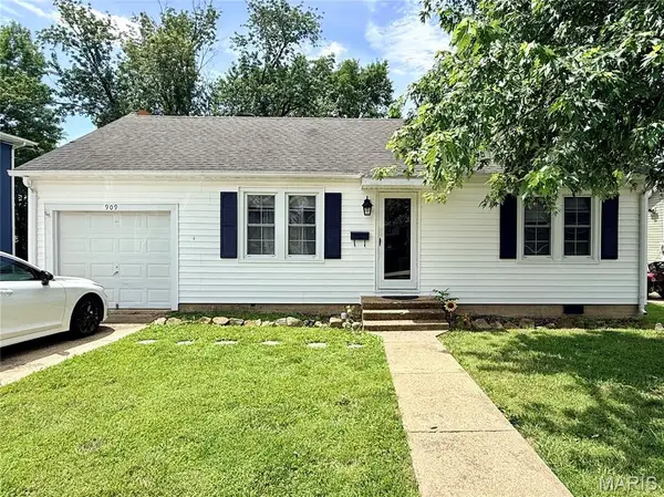909 E 1st Street, Salem, MO 65560