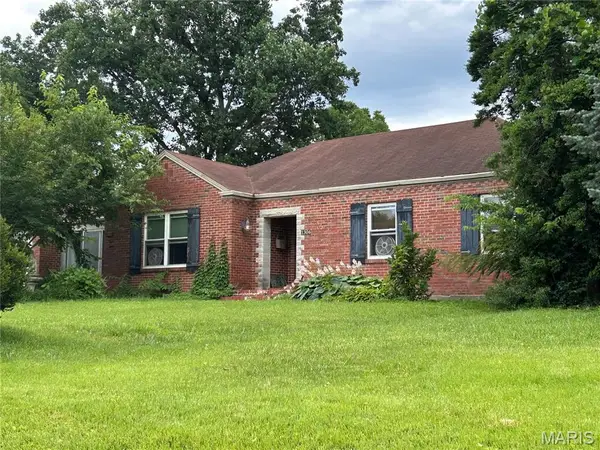 1306 E 3rd Street, Washington, MO 63090