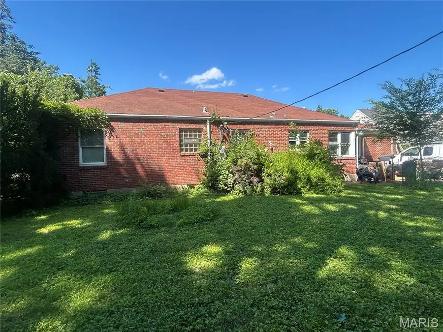 1306 E 3rd Street, Washington, MO 63090 - #2