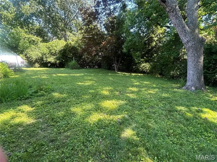 1306 E 3rd Street, Washington, MO 63090 - #3