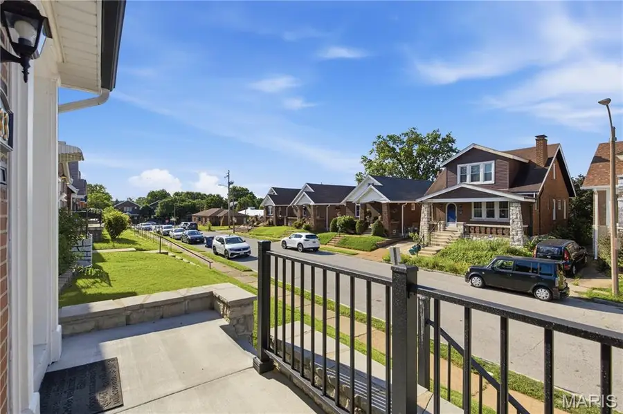 6533 Tholozan Avenue, Saint Louis, MO 63109 - #3