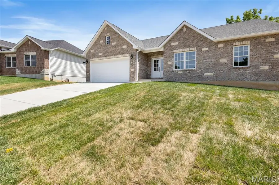 526 Dove Drive, Saint Charles, MO 63301 - #3