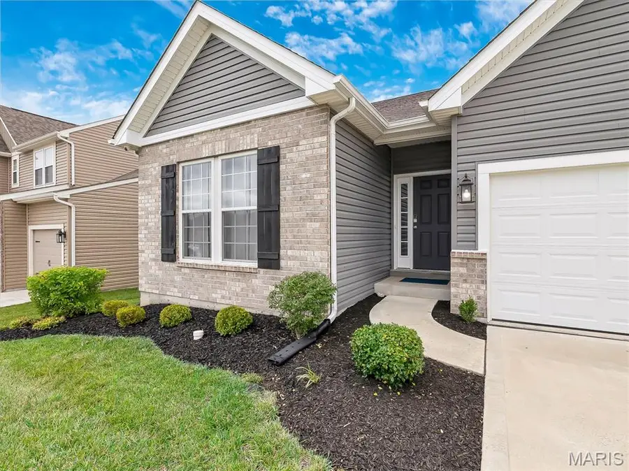 1007 Wyndgate Meadows Court, Lake Saint Louis, MO 63367 - #3