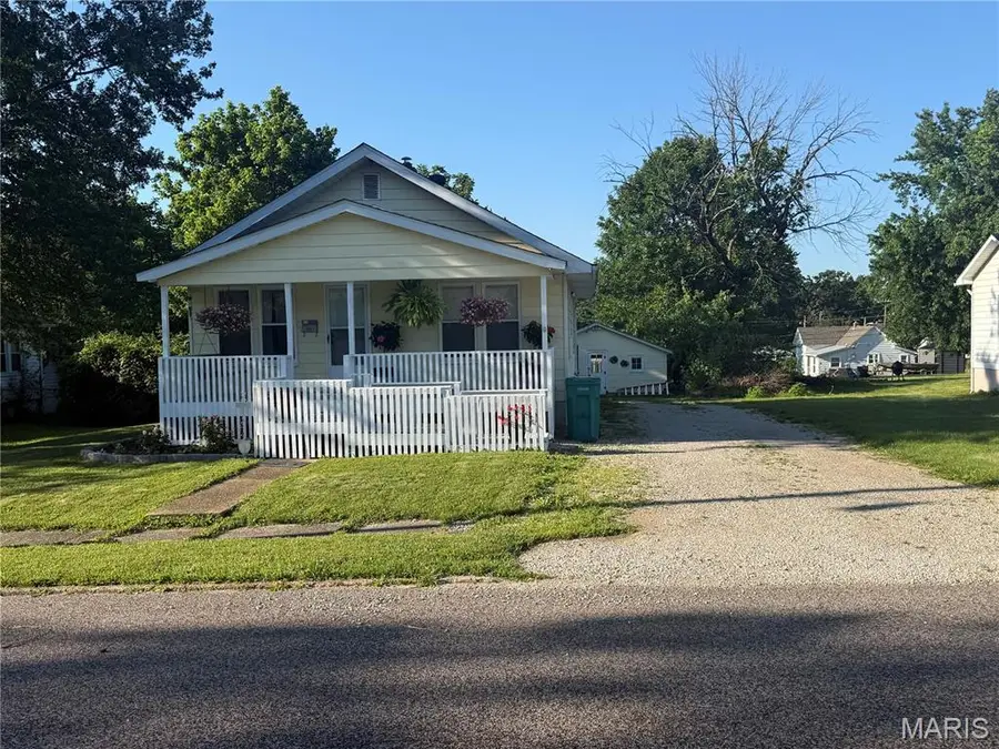 320 Pine Street, Sullivan, MO 63080 - #2