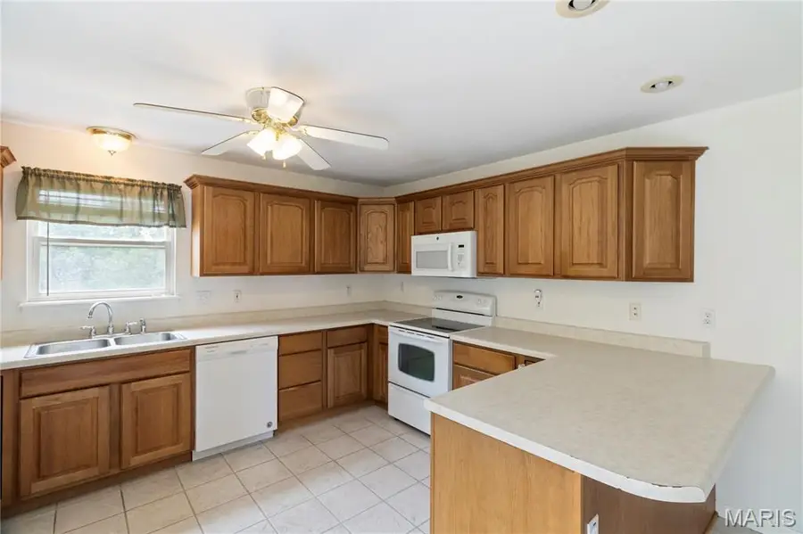 123 Williamsburg Drive, Crystal City, MO 63019 - #3