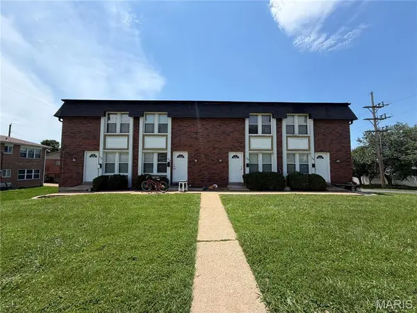 9548 Chamblin Drive, St Louis, MO 63123