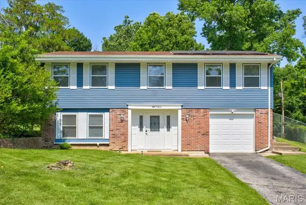 807 Gaillard Court, Ballwin, MO 63011