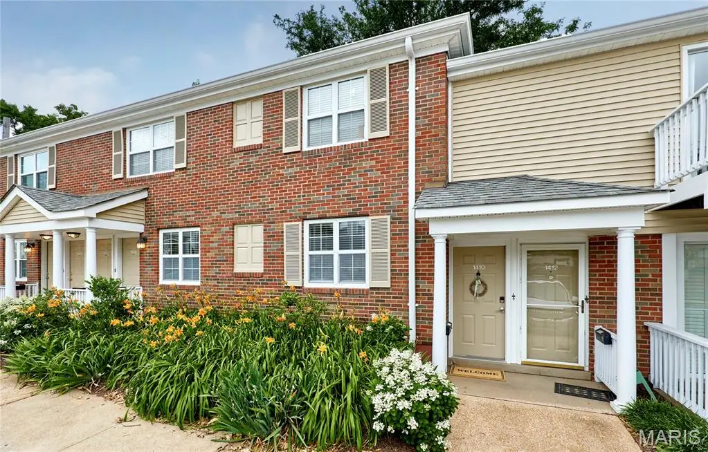 1410 Thrush Place, Brentwood, MO 63144 - #1