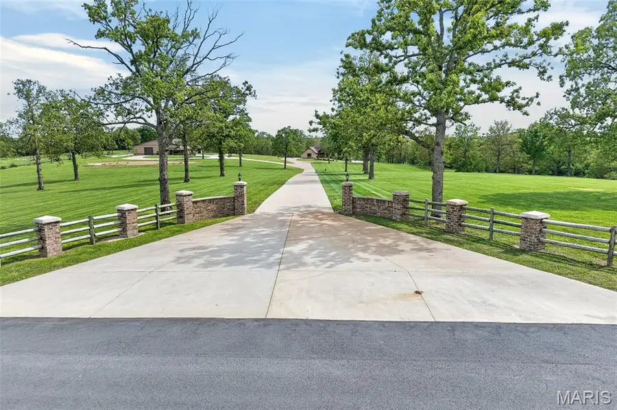 23900 Emerson Road, Lebanon, MO 65536 - #2
