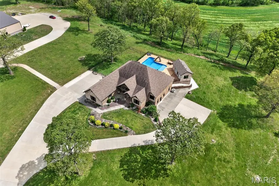 23900 Emerson Road, Lebanon, MO 65536 - #3