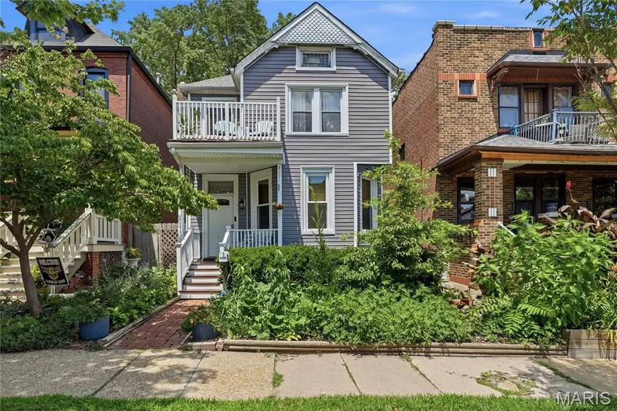 4039 Connecticut Street, Saint Louis, MO 63116 - #2