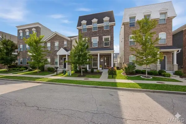 2020 Hereford Street, St Louis, MO 63110