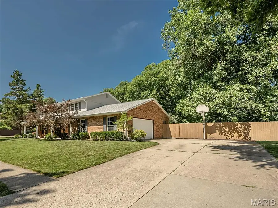 1019 N Smiley Street, O Fallon, IL 62269 - #2