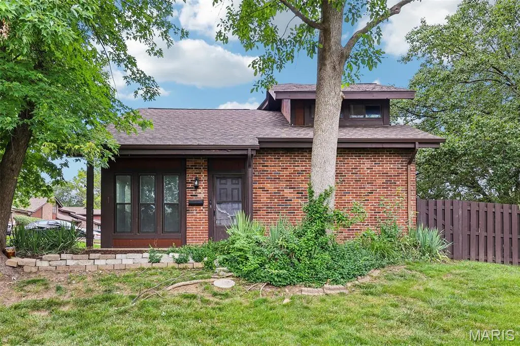 1031 Tavistock Circle, Saint Louis, MO 63129 - #1