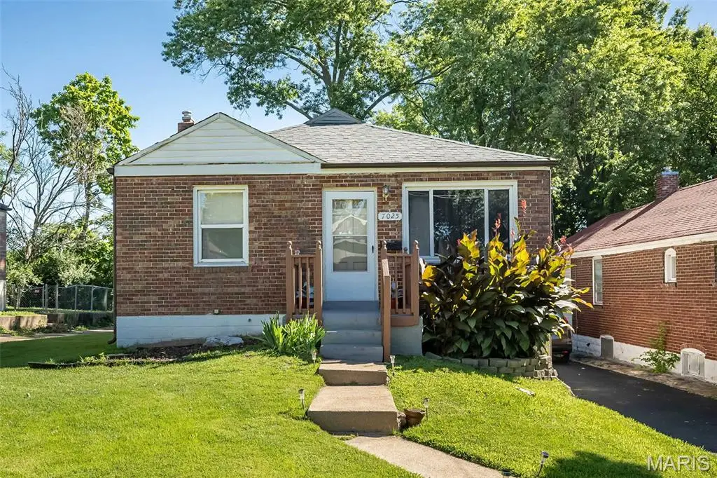 7025 Lena Avenue, Saint Louis, MO 63136 - #1