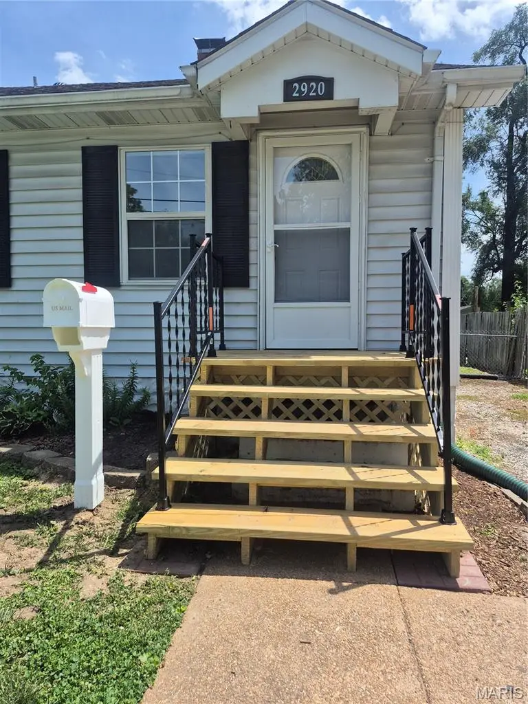 2920 Pershing Boulevard, Granite City, IL 62040 - #2