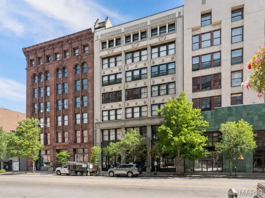 1015 Washington Avenue #407, Saint Louis, MO 63101 - #3