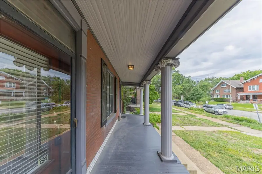 6114 Waterman Boulevard, Saint Louis, MO 63112 - #3