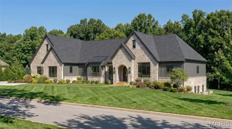 1 Tbb Sedona @ Manor Hill, Missouri River, MO 63131 - #3