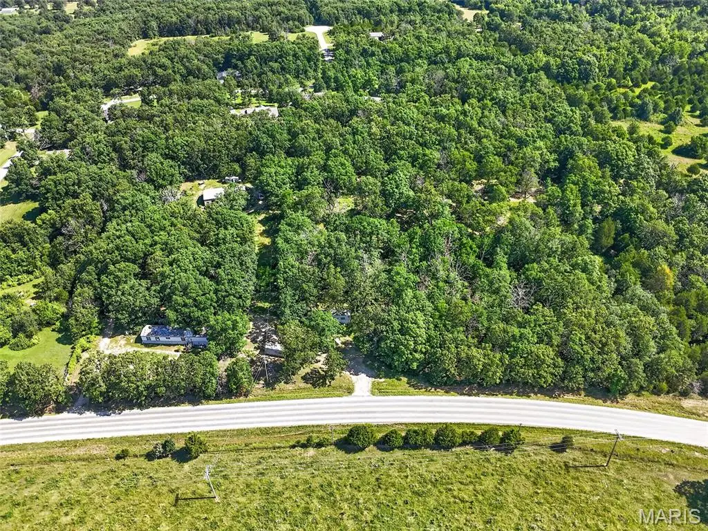 24315 E Highway 32, Lebanon, MO 65536 - #1