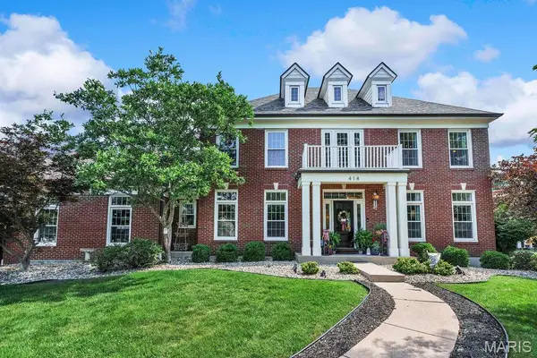 414 Bluff Meadow Court, Ellisville, MO 63021