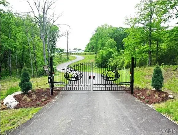219 Hidden Sanctuary Drive, Foristell, MO 63348