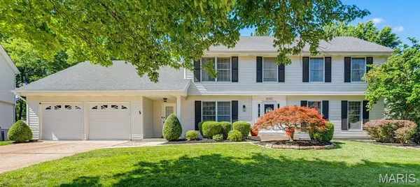 2055 Meadowbrook Way Drive, Chesterfield, MO 63017