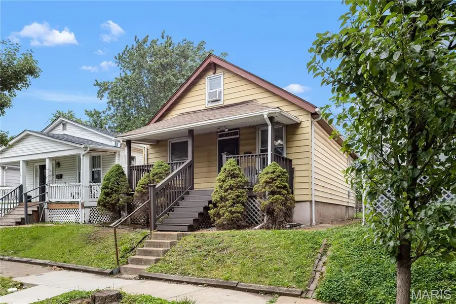 5132 Dresden Avenue, Saint Louis, MO 63116 - #2