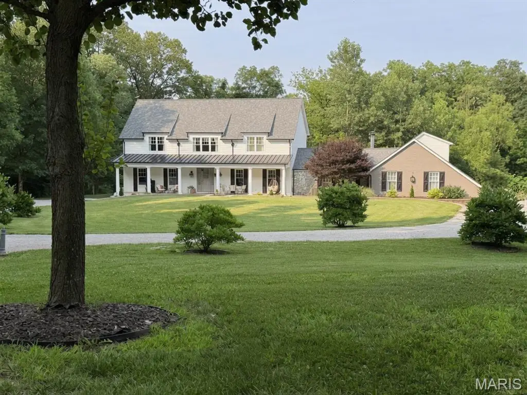 20 Chesapeake Trail, Columbia, IL 62236 - #1