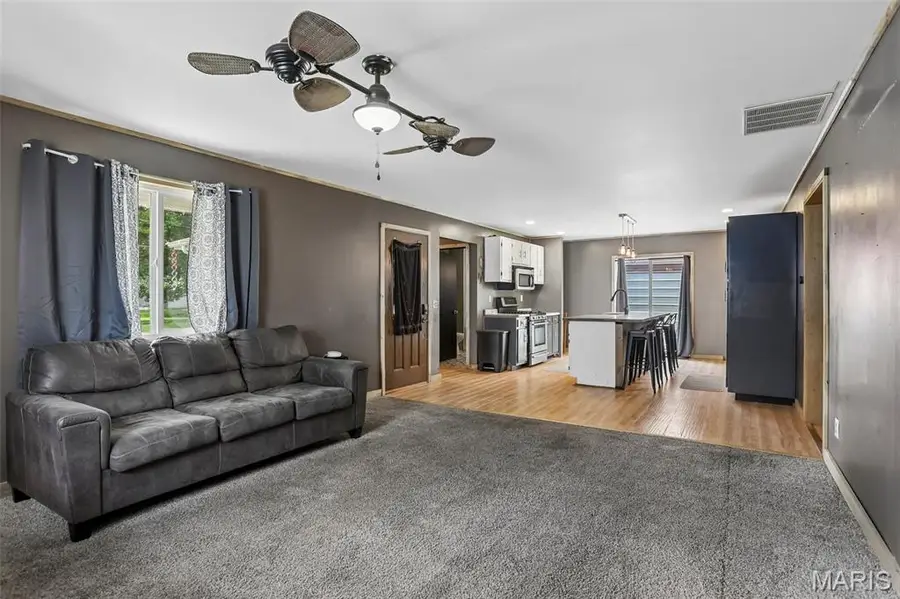 706 N Locust Street, Litchfield, IL 62056 - #2