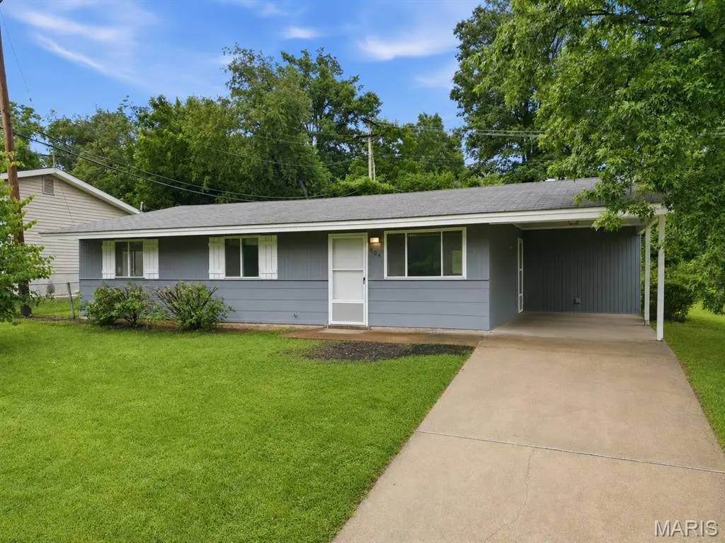 404 Spring Meadows Drive, Manchester, MO 63011 - #1