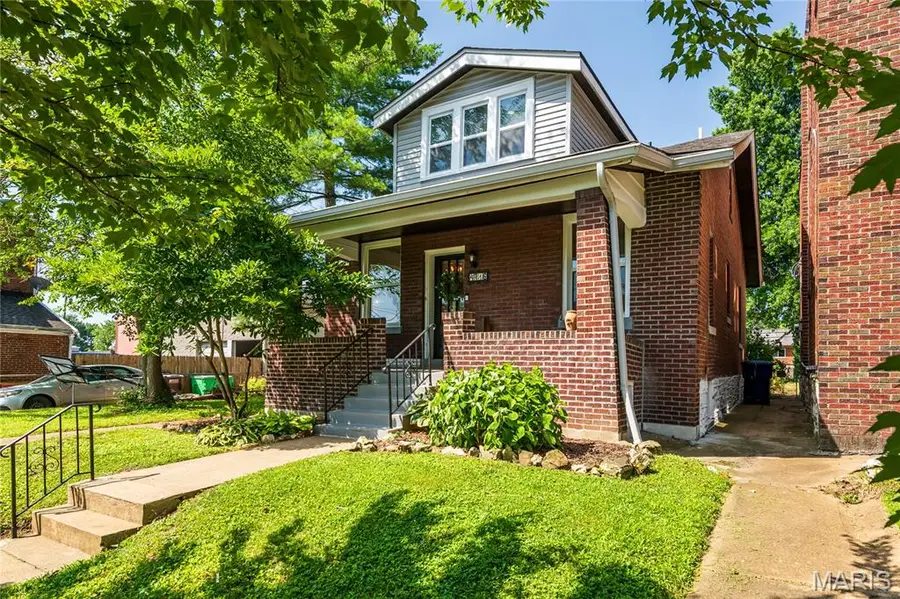 4716 Milentz Avenue, Saint Louis, MO 63116 - #3