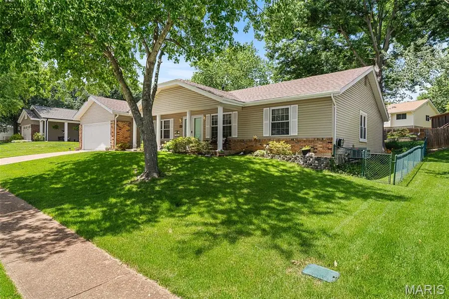 7207 Emerald Hill Court, Saint Louis, MO 63129 - #3
