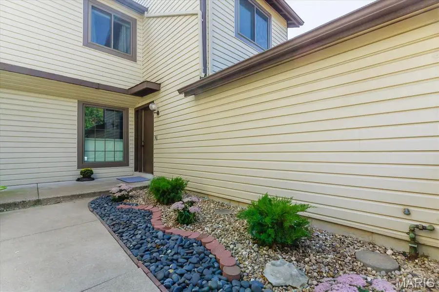 640 Painted Vista Drive, Ballwin, MO 63021 - #2