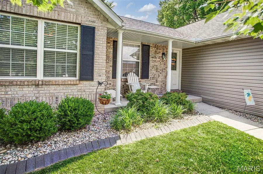 641 High School Street, Collinsville, IL 62234 - #3
