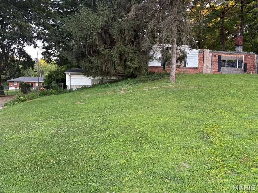 1214 Thatcher Avenue, Dellwood, MO 63135 - #3