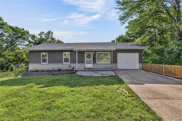 1100 S 5th Street, De Soto, MO 63020