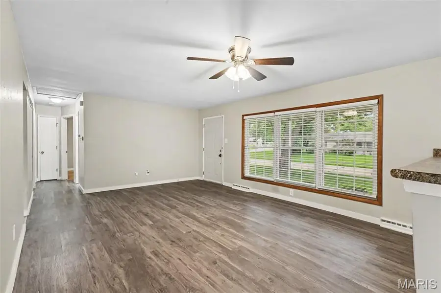 6706 Vineland Drive, Hazelwood, MO 63042 - #2