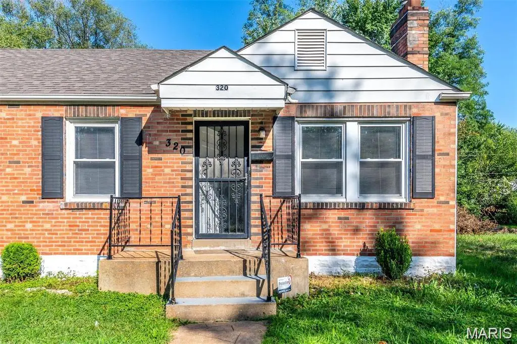 320 Newell Drive, Ferguson, MO 63135 - #1