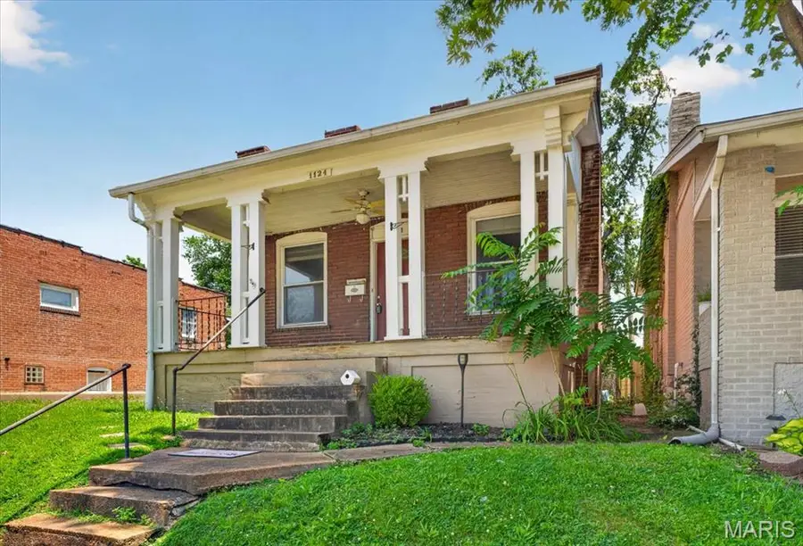 1124 Blendon Place, Saint Louis, MO 63117 - #3