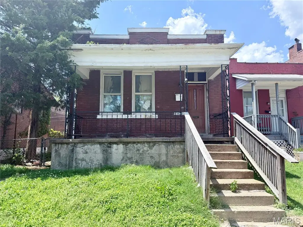 4409 Virginia Avenue, Saint Louis, MO 63111 - #1