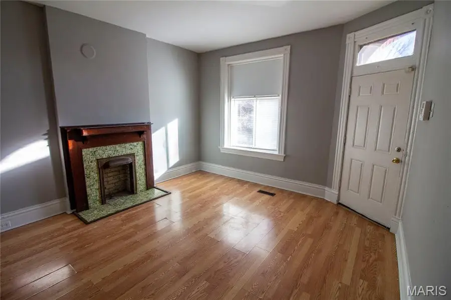 3511 Osage Street, Saint Louis, MO 63118 - #3