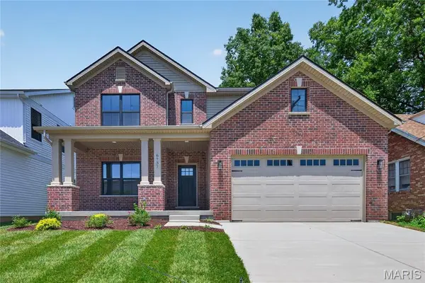 8737 Magdalen Avenue, St Louis, MO 63144