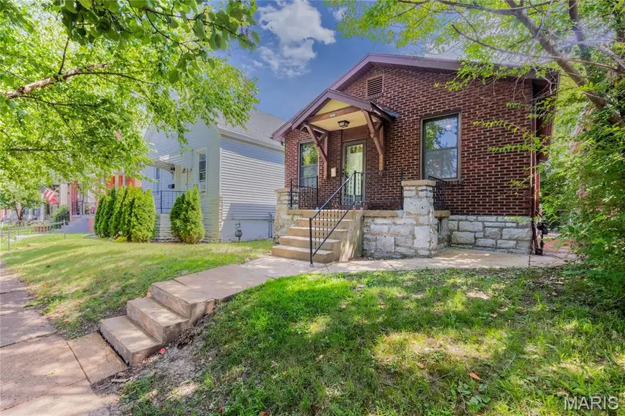 4460 Itaska Street, Saint Louis, MO 63116 - #2