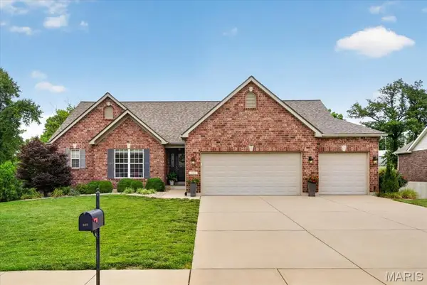 607 W Laura Court, Columbia, IL 62236