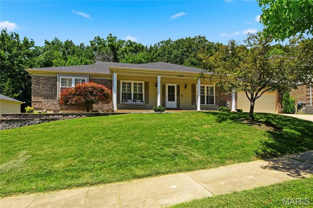 14925 Royalbrook Drive, Chesterfield, MO 63017 - #1