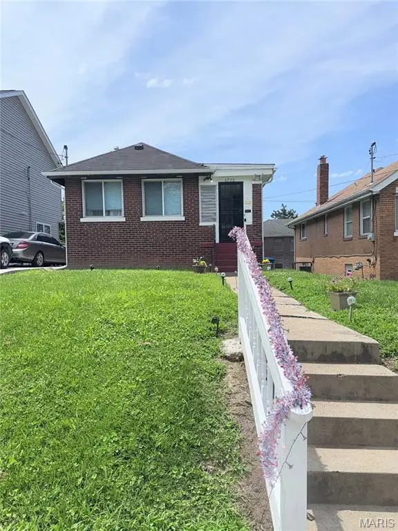 6730 Wynhill Drive, Saint Louis, MO 63133 - #1