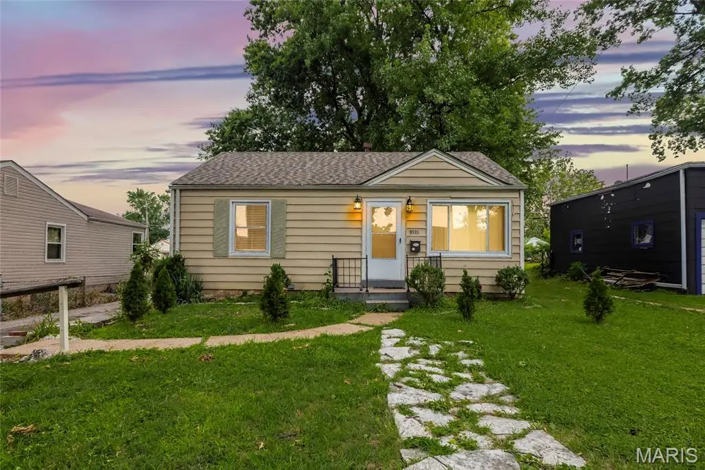 9515 Echo Lane, Saint Louis, MO 63114 - #1