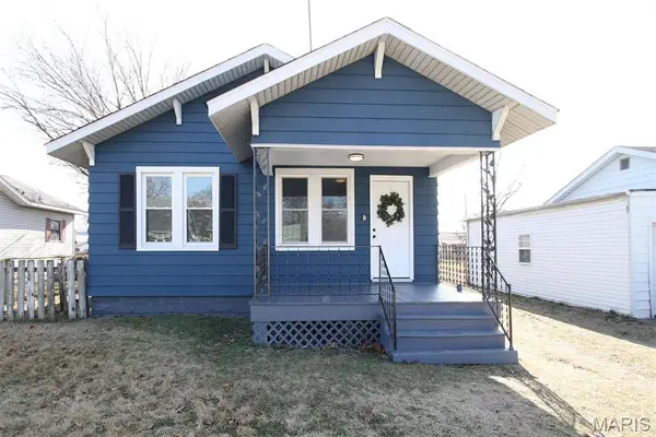 122 Park Avenue, Wood River, IL 62095